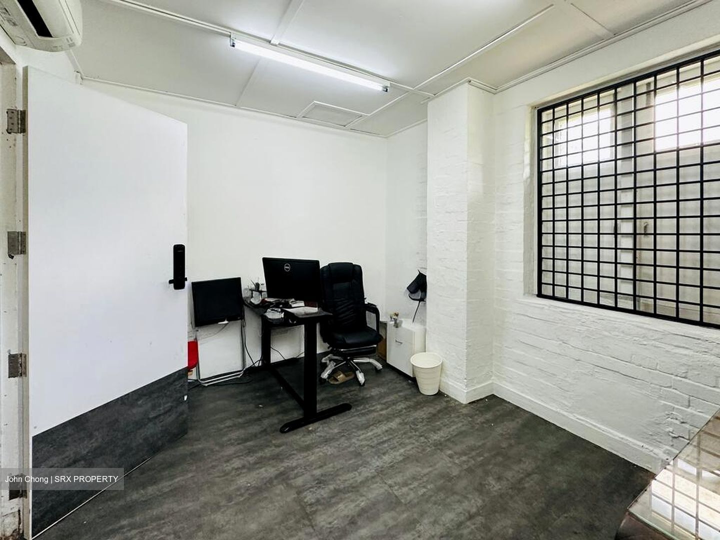 Old Birdcage Walk (D28), Office #528720901